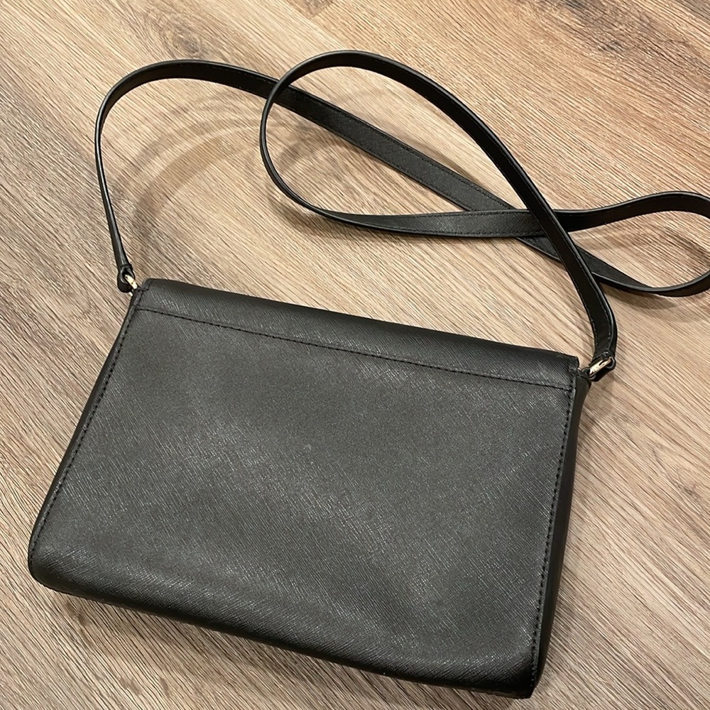 Kate spade cross body - Picture 3 of 3